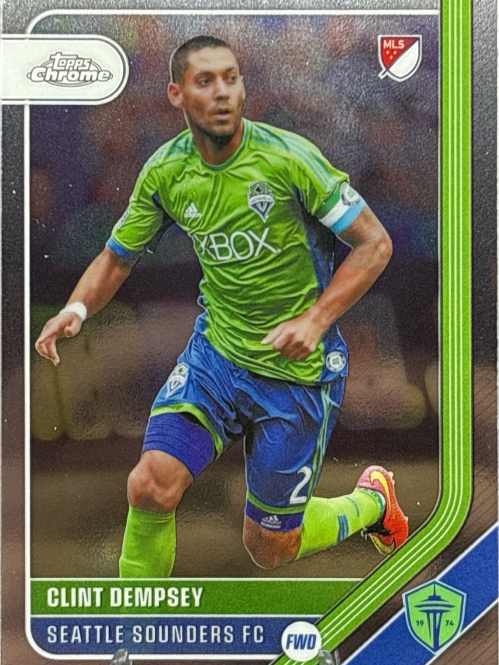 Topps Chrome Clint Dempsey Soccer Trading Card
